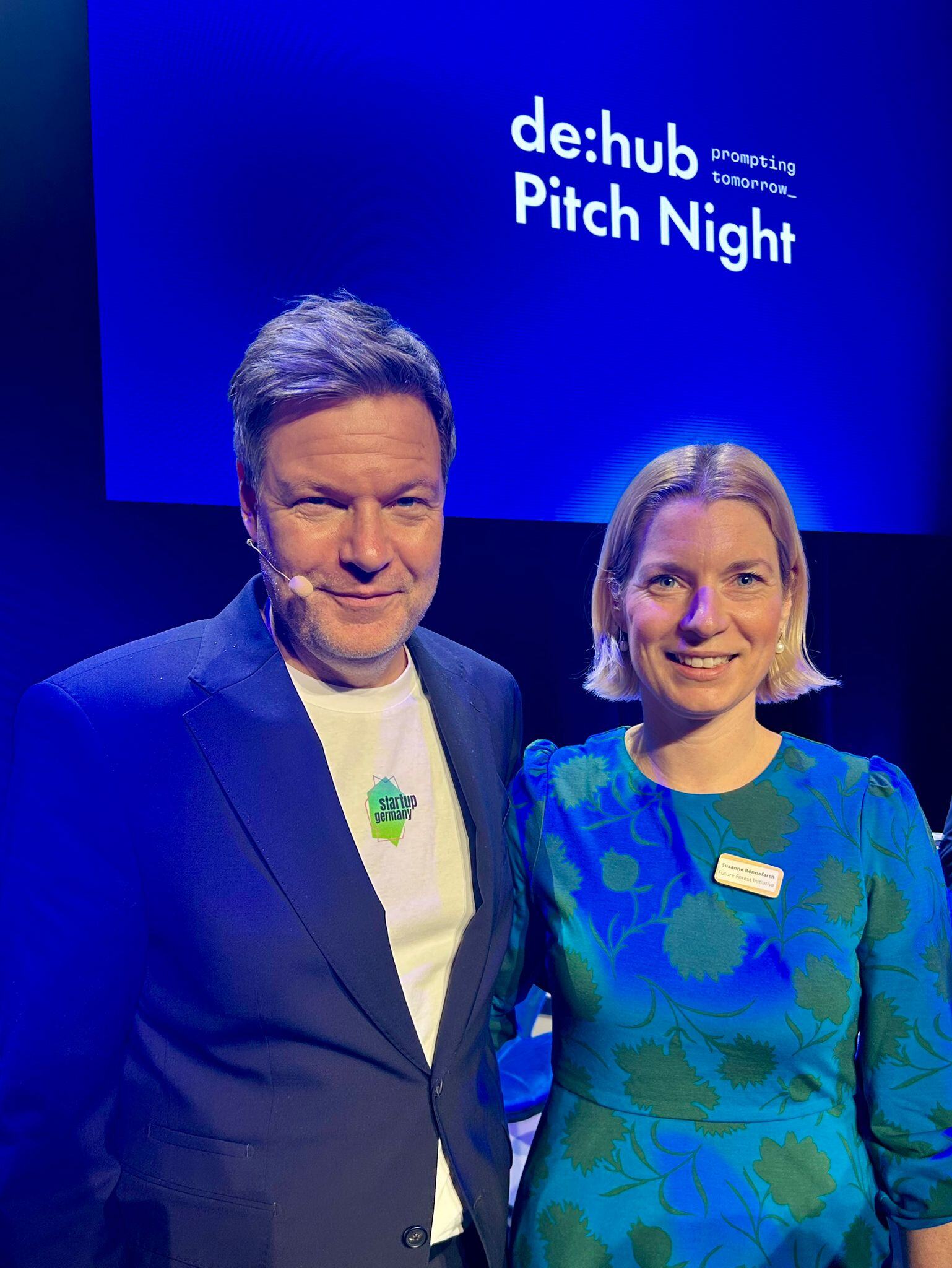 Pitch Night Selfie
